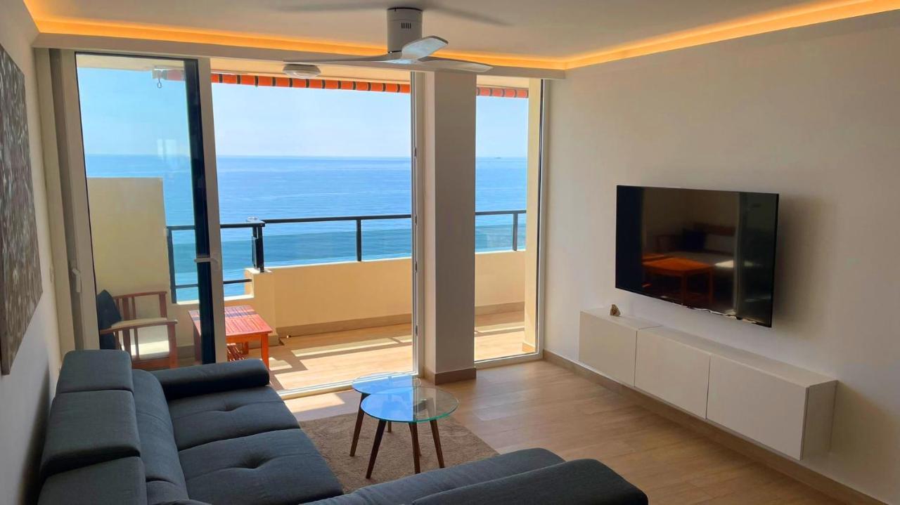 Beachfront -- New Luxury Apartment -- 1ª Linea Playa -- Fuengirola City Center -- Private Parking -- Panoramic Sea Views -- מראה חיצוני תמונה