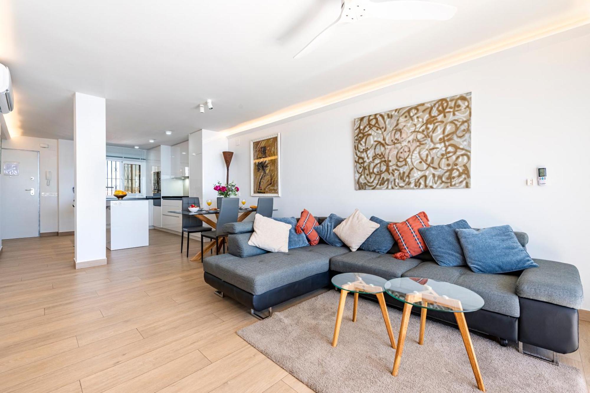 Beachfront -- New Luxury Apartment -- 1ª Linea Playa -- Fuengirola City Center -- Private Parking -- Panoramic Sea Views -- מראה חיצוני תמונה